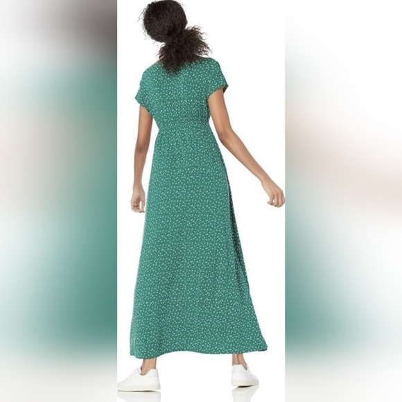 Surplice v neck flowy maxi dress - size L BNWT - Picture 3 of 3